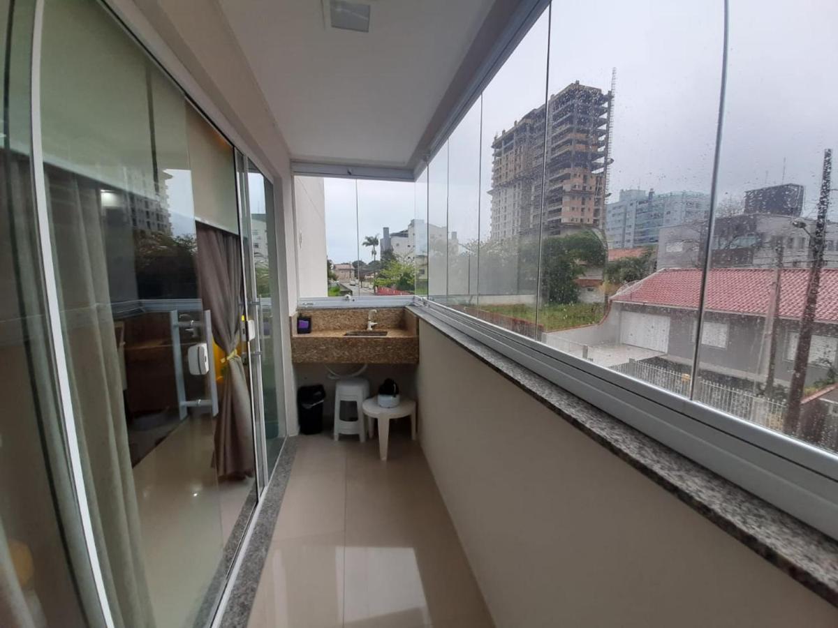 Lindo Apartamento 3 Dorm A 100M Da Praia De Pereque Porto Belo Dış mekan fotoğraf