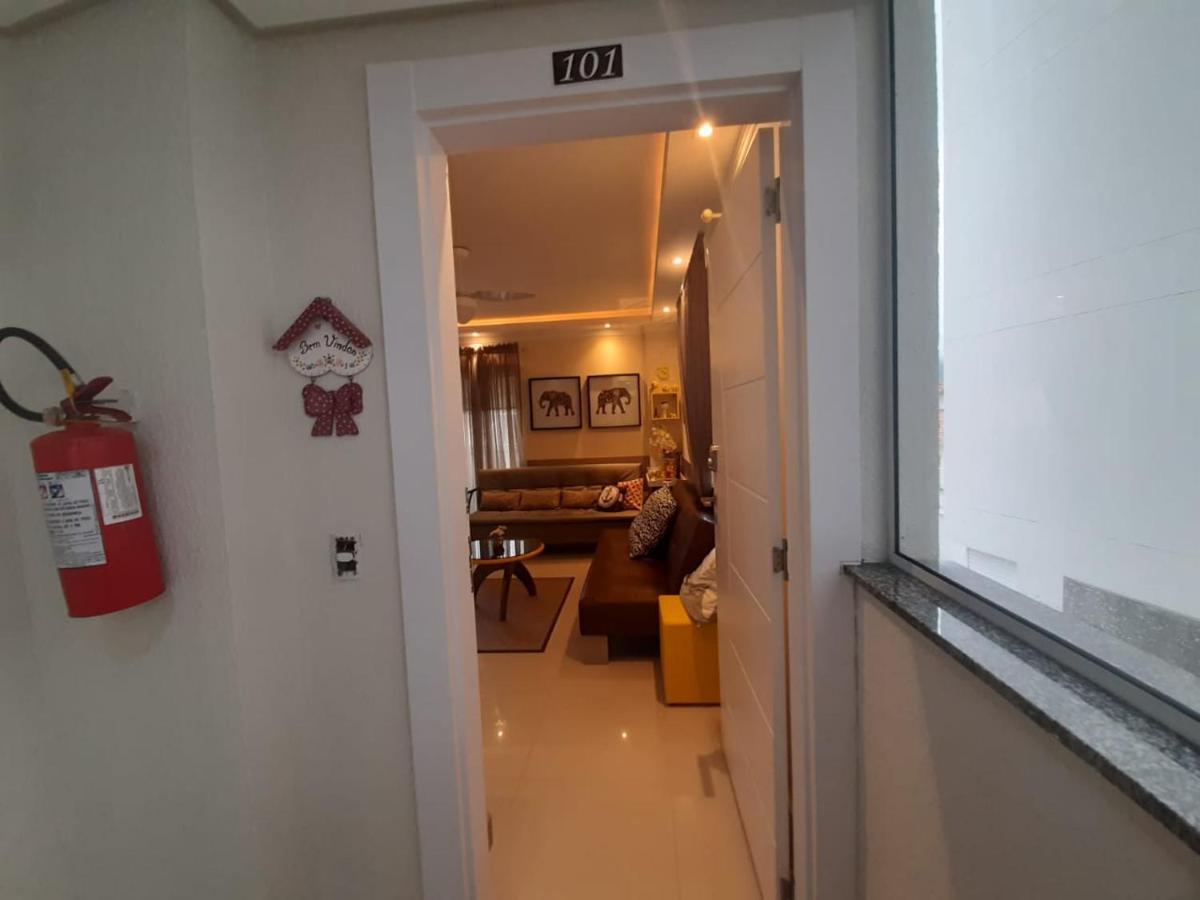 Lindo Apartamento 3 Dorm A 100M Da Praia De Pereque Porto Belo Dış mekan fotoğraf